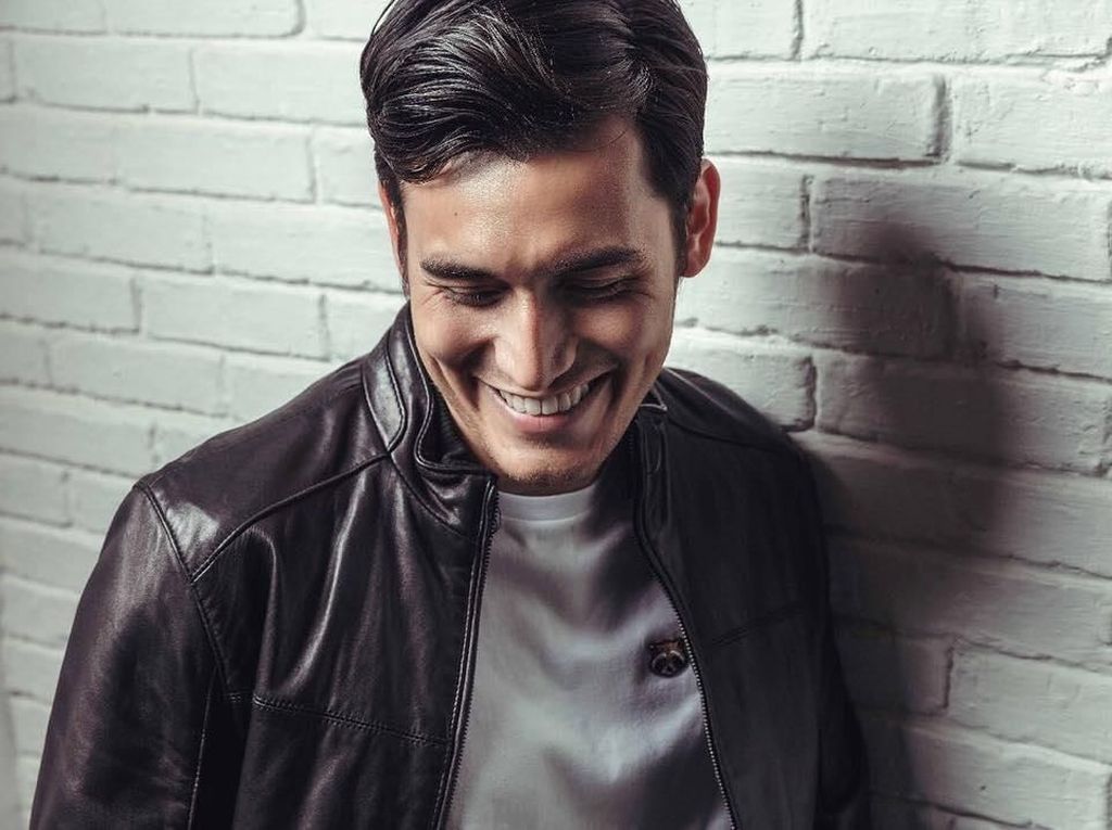 Suka yang Mandiri dan Cerdas, Arifin Putra Tak Punya Waktu Cari Jodoh Suka yang Mandiri dan Cerdas, Arifin Putra Tak Punya Waktu Cari Jodoh