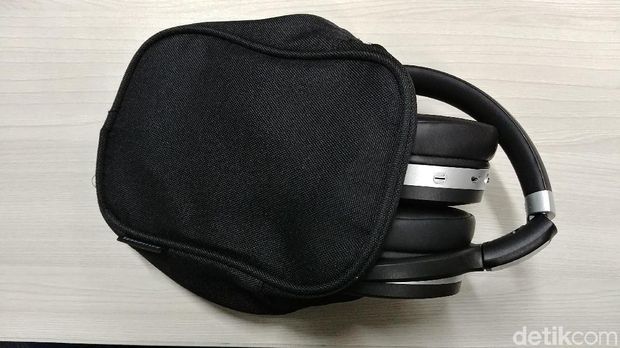 Sennheiser HD 4.50 BTNC, Bluetooth dan Noise Cancelling Rp 3 Jutaan