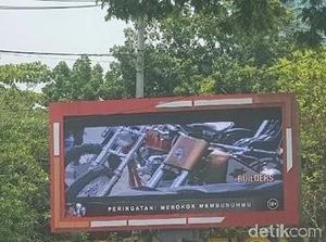 Reklame di Tapal Batas Surabaya Dipastikan Tak Berizin