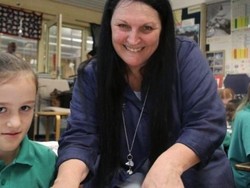 Bahasa Indonesia Jadi Pilihan Pelajaran Murid 3 SD Australia Barat