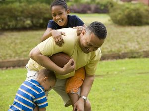 Kisah Pria yang Merasa Hidupnya Berubah Setelah Mengadopsi 8 Anak
