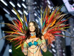 6 Kejutan di Fashion Show Victorias Secret 2017