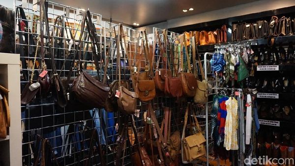 Foto: Pasar Barang Antik di Indonesia Harus Berkaca Pada London