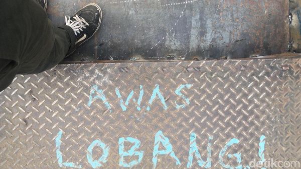 Before-After JPO Kampung Bandan yang Bolong