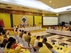 Nurdin akan Bacakan Surat Novanto, Pleno Golkar Kembali Dimulai