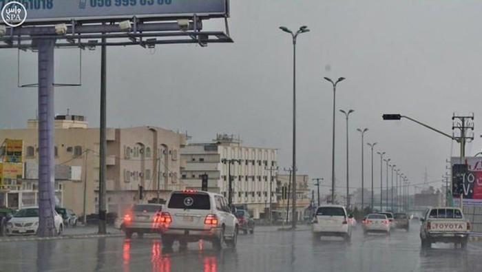 hujan di makkah