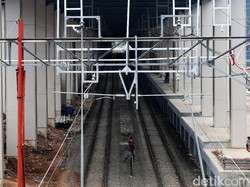 Kemenhub Gencar Bangun Rel Kereta Hingga Bandara, Ini Hasilnya