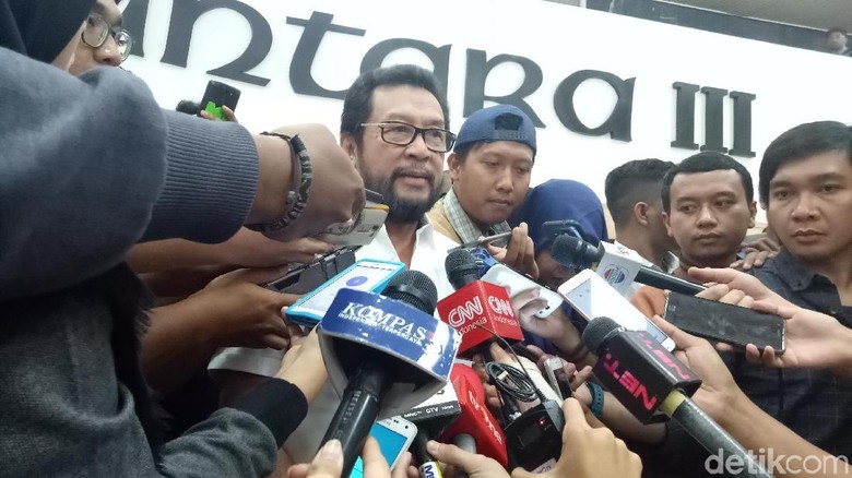 Prediksi Yorrys soal Pengganti Setya Novanto: Caketum Munas Bali Prediksi Yorrys soal Pengganti Setya Novanto: Caketum Munas Bali