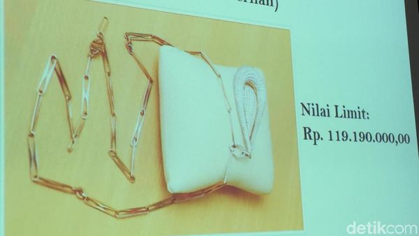 Perhiasan yang Dilelang KPK, Ada Kalung dengan 336 Mata Berlian