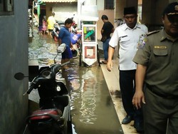 Tanggul Jebol di Jatipadang, Ketua RW: Ada Nenek Hampir Jadi Korban