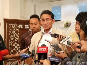 Tanggul Kali Pulo di Jatipadang Jebol, Sandi: Belum Dapat Laporan Tanggul Kali Pulo di Jatipadang Jebol, Sandi: Belum Dapat Laporan