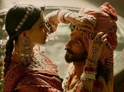 Gara-gara Ini Deepika Padukone Diburu di India