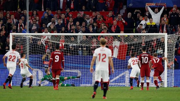Liverpool kalah 1-3 dari Sevilla di final Liga Europa 2015/2016.