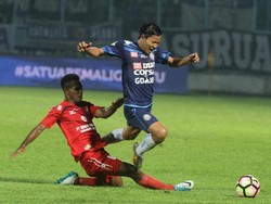 Ini Kata Adam Alis soal Kabar Arema FC Masih Tunggak Gajinya