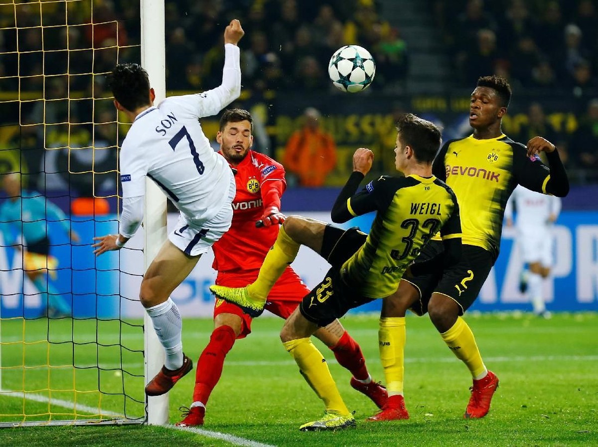 Borussia Dortmund saat menjamu Manchester City (Foto: Leon Kuegeler/Reuters)