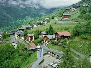 Pindah ke Negara Paling Aman di Dunia Dibayar Rp 365 Juta, Berminat? Pindah ke Negara Paling Aman di Dunia Dibayar Rp 365 Juta, Berminat?