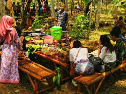 GenPI Jateng Ajak Masyarakat Kelola Sampah di Pasar Karetan