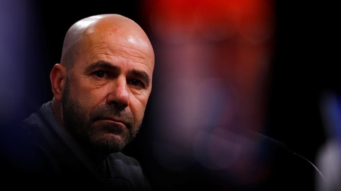 Soccer Football - Champions League - Borussia Dortmund Press Conference - Signal Iduna Park, Dortmund, Germany - November 20, 2017  Borussia Dortmund coach Peter Bosz during the press conference  REUTERS/Leon Kuegeler