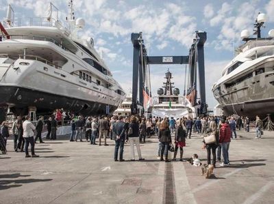 Foto: Kapal Yacht Mewah Diminati Kaum Milenial