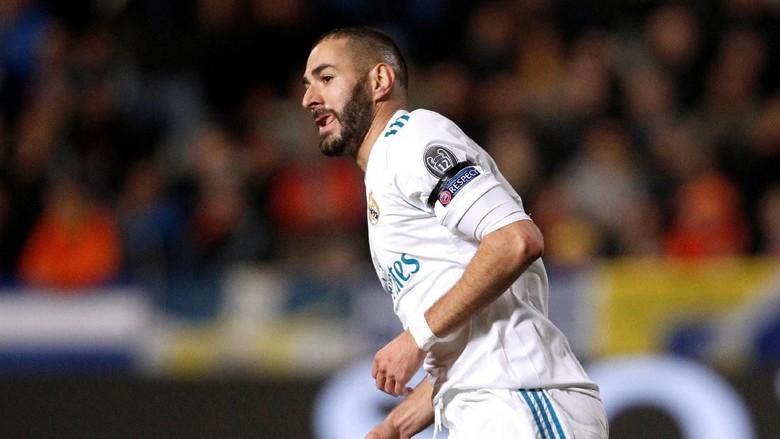 Zidane Bantah Benzema Cedera Saat Liburan Zidane Bantah Benzema Cedera Saat Liburan