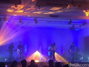 Ketika Danilla Berjalan di Lintasan Waktu