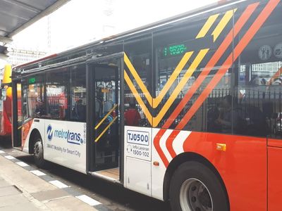 Melihat Metrotrans Pengganti Metromini yang Ramah Difabel