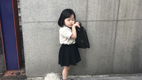 Lihat Deh Tingkah Selebgram Cilik Asal Korsel Ini, Gemas Maksimal!