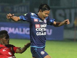 Adam Alis Segera Resmi Jadi Pemain Sriwijaya FC Adam Alis Segera Resmi Jadi Pemain Sriwijaya FC