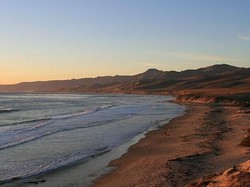 Setelah 100 Tahun, Akhirnya Pantai Ini Kembali Dibuka