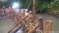 Foto: Situasi Terkini Penanganan Tanggul Jebol di Jatipadang