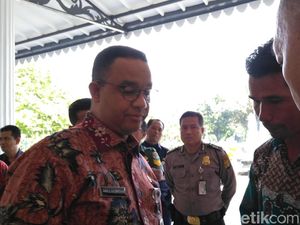 Temui Anies, Ridwan Minta Diizinkan Jualan di Trotoar