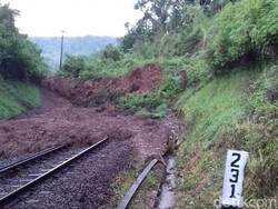 Longsor di Garut, Perjalanan KA Dialihkan Lewat Jalur Utara