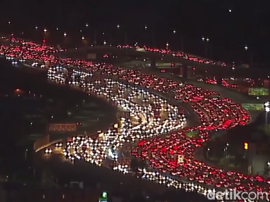 Merah Putih Jalanan Akibat Kemacetan di LA