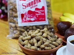 Uniknya Kacang Sihobuk dari Desa Tarutung yang Dimasak dengan Pasir