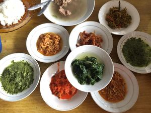 Sipirok : Sluurp! Segar Gurih Sup Daging Khas Tapanuli Selatan