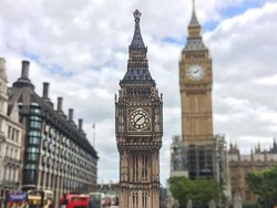 Sketsa Tinta Kota London dari Kacamata Ilustrator Sydney