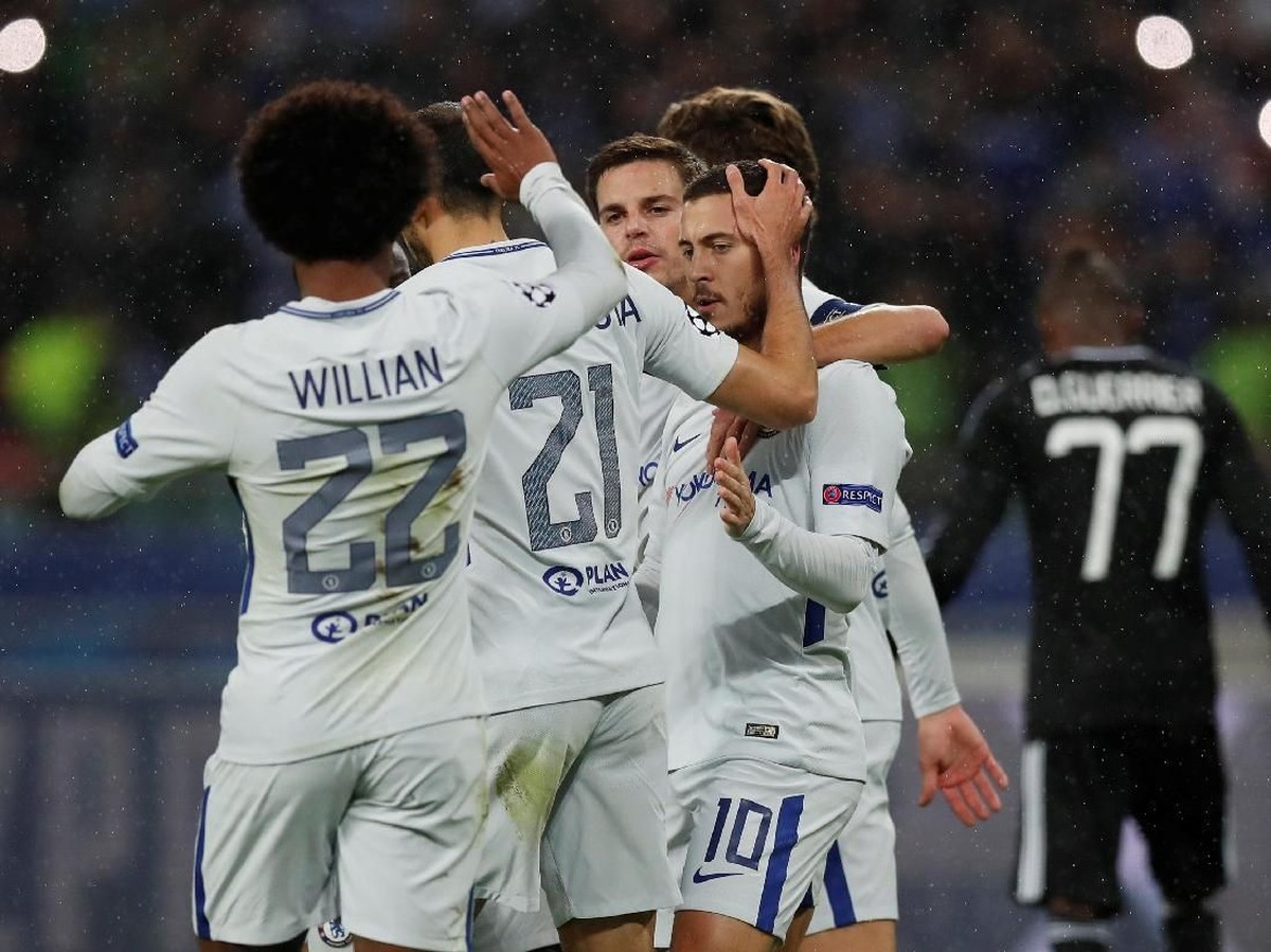 Chelsea merayakan gol ke gawang Qarabag (Foto: Peter Cziborra/Reuters)