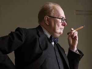 Darkest Hour: Kemenangan Paripurna Gary Oldman Darkest Hour: Kemenangan Paripurna Gary Oldman