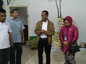 Toko Tani Bisa Memperlancar Distribusi Pangan di Perkotaan Toko Tani Bisa Memperlancar Distribusi Pangan di Perkotaan