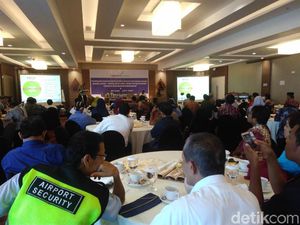 Ada 54 Laporan Balon Udara Ganggu Penerbangan Sipil Selama 2017