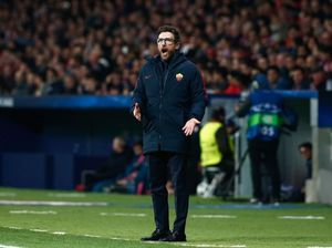 Main 4-3-3 atau 3-5-2, Mentalitas Roma Harus Tetap Sama Main 4-3-3 atau 3-5-2, Mentalitas Roma Harus Tetap Sama