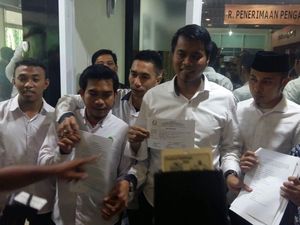 Lapor ke MKD, Himpunan Mahasiswa Minta Novanto Dipecat dari Ketua DPR Lapor ke MKD, Himpunan Mahasiswa Minta Novanto Dipecat dari Ketua DPR