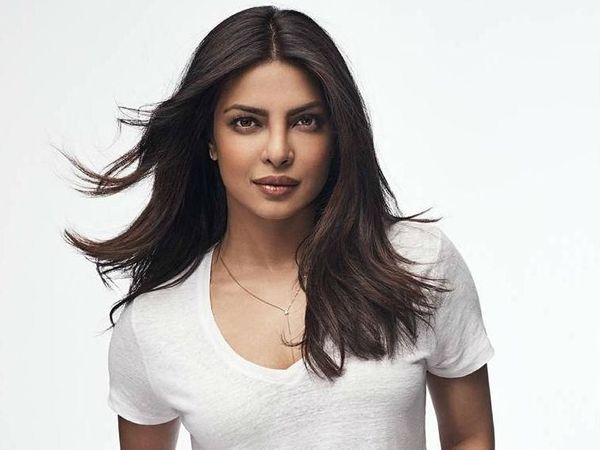 Foto: Artis India Ini Lima Kali Terpilih Sebagai Wanita Terseksi di Asia