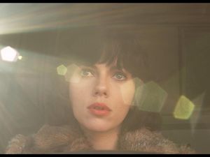 Tak Kuat Dihujat, Scarlett Johansson Lepaskan Peran Transgender