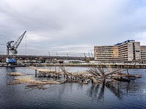 Instalasi Bale Kambang Eko Prawoto Pukau Publik Eropa Instalasi Bale Kambang Eko Prawoto Pukau Publik Eropa