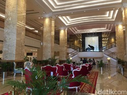 Nuansa Klasik Glamour di Hotel Adimulia Medan
