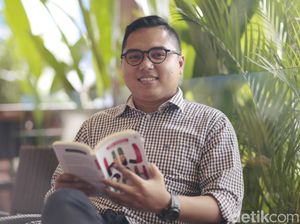 Tampil di Singapore Writers Festival, Fahd Pahdepie Promosikan Novel Baru Tampil di Singapore Writers Festival, Fahd Pahdepie Promosikan Novel Baru