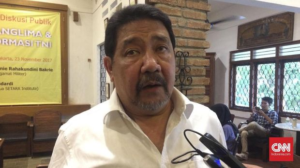 Anggota Pansel Capim KPK Hendardi menyebut dugaan pelanggaran etik Firli belum sampai 'inkracht' karena baru tahap pertama.