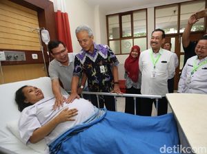 Ini yang Terjadi Saat Gubernur Ganjar Elus Perut Ibu Hamil Kembar 3