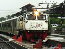 Jalur Tertutup Longsor, KA di Stasiun Kutoarjo Terlambat 10 Jam